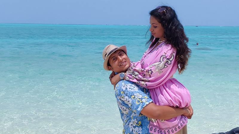 Mihir and Vaishali, travel blogger